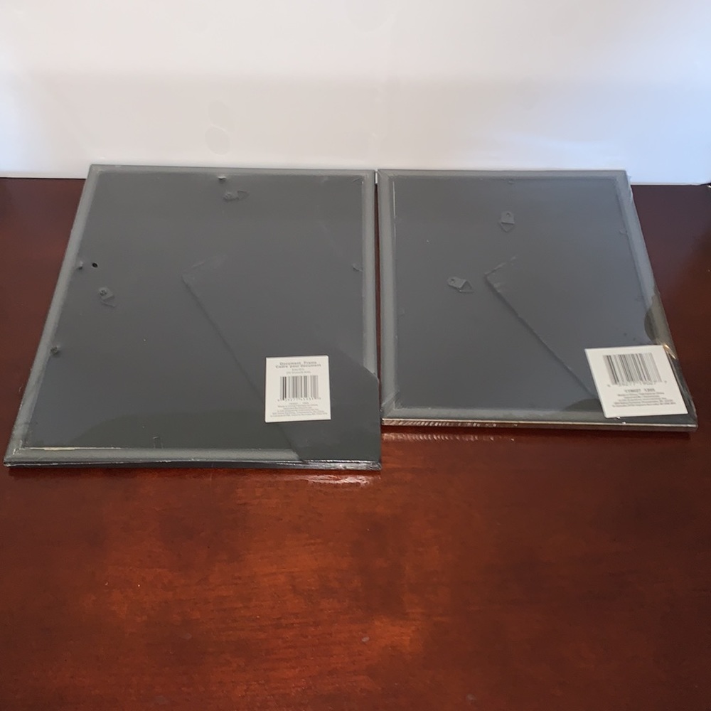 Photo Frame Set - Picture 2 of 3